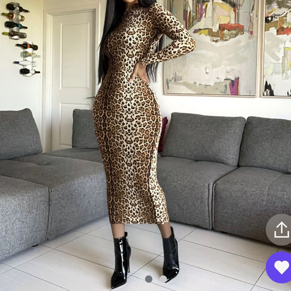 Leopard knee length dress!! Beautiful in person! Only worn once! Great condition